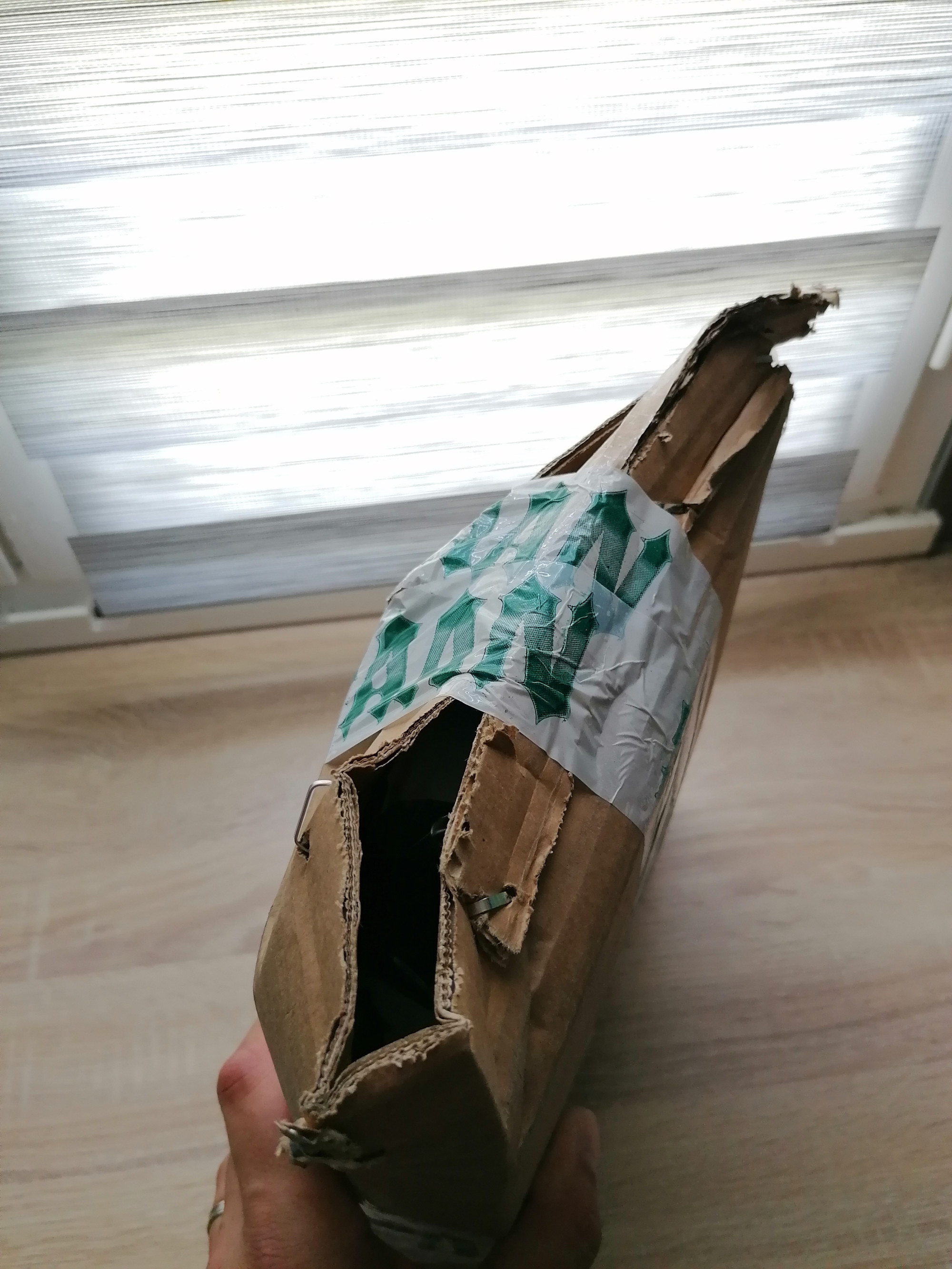 7bzglvexta9bc5huelwh-thumbnail.jpg